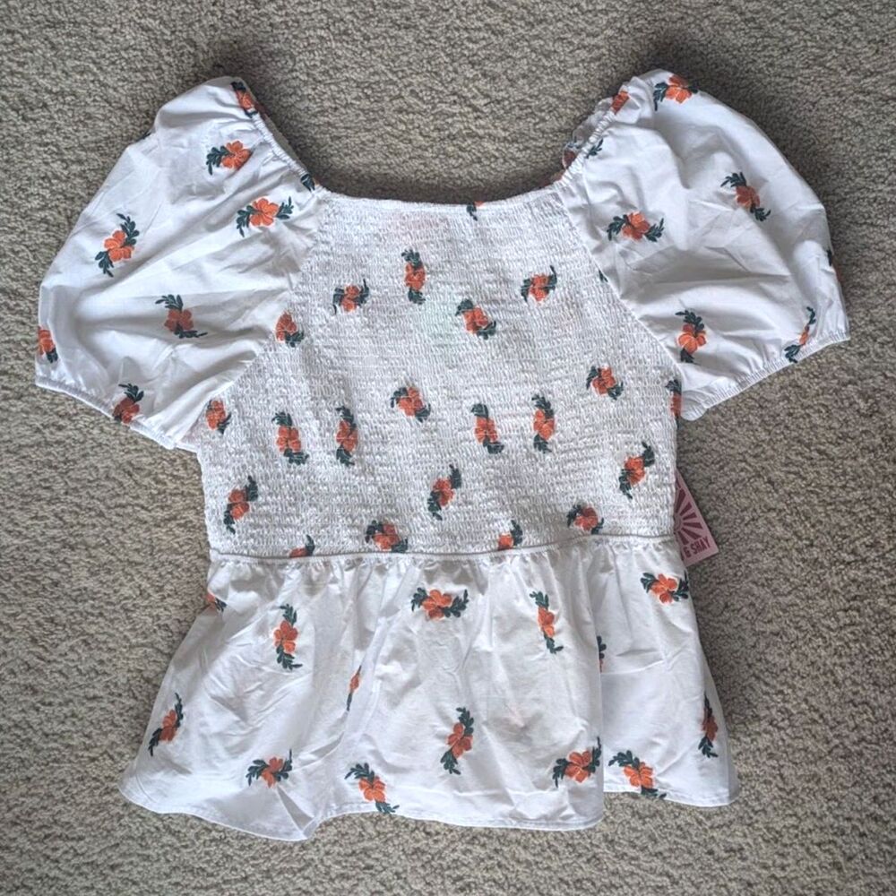 NWT Coco & Shay Orange and White Shirred Embroidered Floral Top Sz 3XL